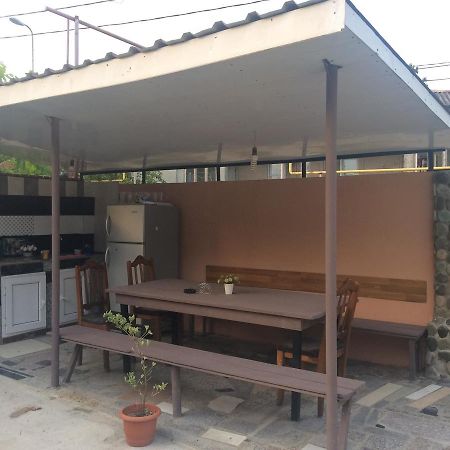 House Near The Black Sea Makhinjauri Exterior foto